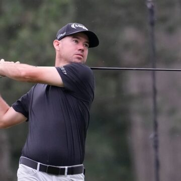 Unheralded Harman soars to five-shot lead at British Open