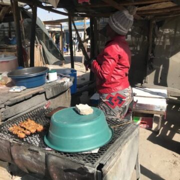 Street Vendors Struggle Amidst Harsh Winter Winds – Namibia Daily News