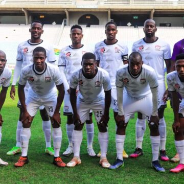 Galaxy sting Vipers to seal clash with Orlando Pirates