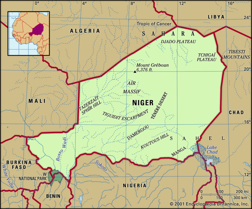 Niger closes airspace as it refuses to reinstate president