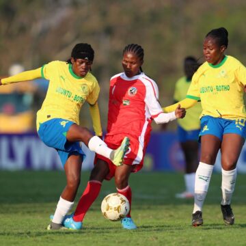  Sundowns thrash Olympic de Moroni