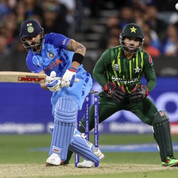 Kohli, Rahul star as India crush Pakistan in rain-hit Asia Cup ODI