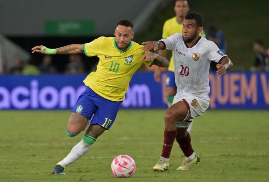 Brazil held by Venezuela as Argentina stay 100 percent