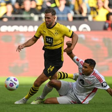 First-class Fuellkrug lands for Dortmund ahead of Bremen reunion