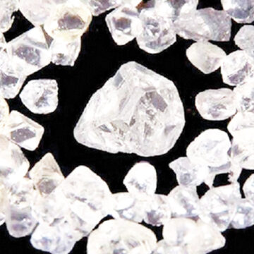 Angolan man fined N$100 000 over 1 365 diamonds