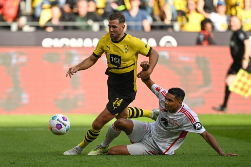 Now or never as Dortmund face injury-hit rivals Bayern