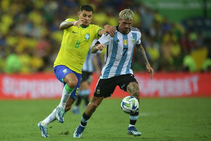 Argentina sink Brazil in World Cup qualifier; Uruguay march on