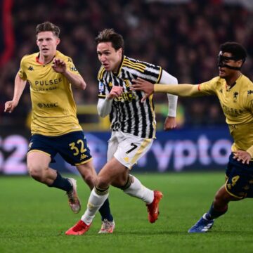 Juventus miss out on top spot after Genoa draw