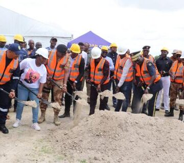 Businessmen aid Police to construct a station at Onawa