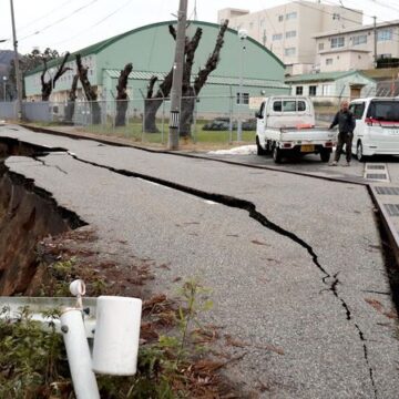 Powerful Japan earthquake tears down homes, triggers tsunami warnings