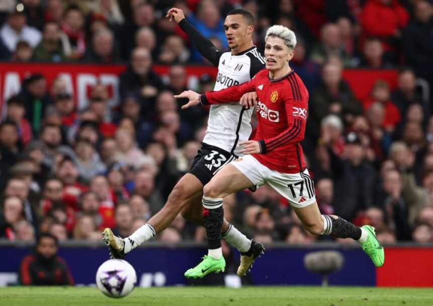 Fulham puncture Man Utd as Man City, Arsenal close on Liverpool