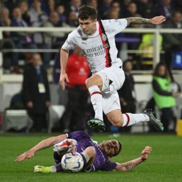 AC Milan consolidate second in Serie A with tight Fiorentina win – Sport