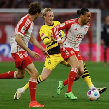 Bayern Munich lose to Dortmund as Leverkusen go 13 points clear – Sport