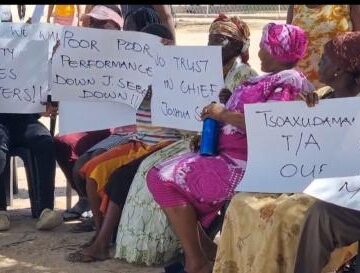 Otjimbingwe community calls for removal of Tsoaxudama chief