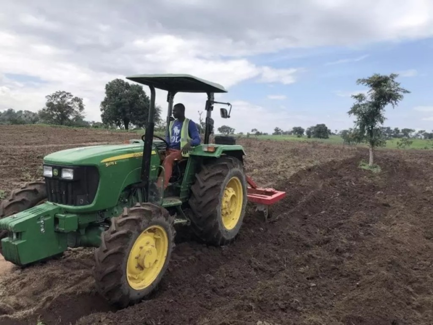 Oshakati East Constituency Mobilizes Tractors Following Promising Rainfall